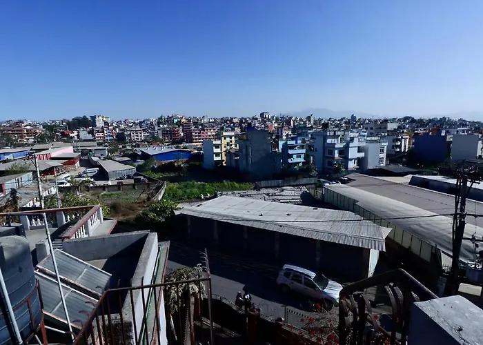 Wanderer's Dhumbarahi