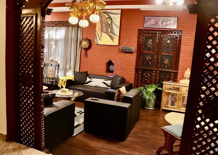 Wanderer's Dhumbarahi